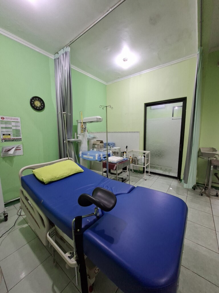 Ruang Bersalin RS Puspa Husada Jatimulya Tambun Selatan Bekasi – Proses Persalinan Aman & Nyaman - Gambar 1
